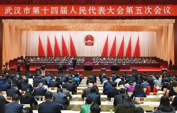 2020政府工作報告新鮮出爐，透露出這些重大信息！(圖1)
