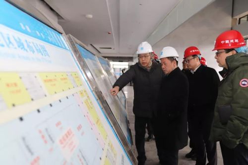 市委常委、宣傳部長張世華調(diào)研軍運(yùn)會(huì)主媒體中心(圖2)