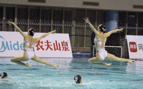 “水上芭蕾”究竟有多美？全國花樣游泳錦標(biāo)賽武漢“綻放”（附精美圖集）(圖11)