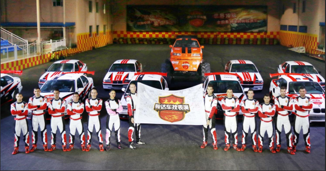 去軍運(yùn)主場館打卡，上賽道體驗(yàn)賽車、坐無人駕駛汽車 武漢版“速度與激情”下周正式上映(圖9)